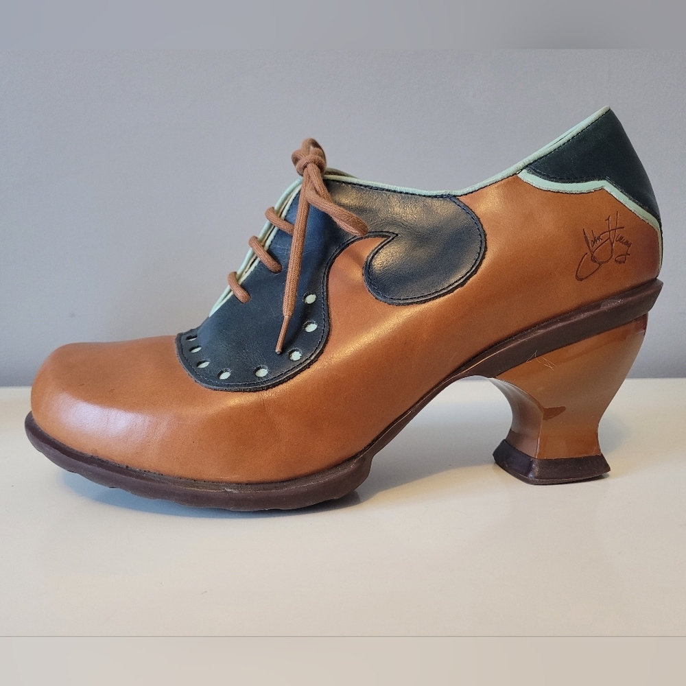 Fluevog Kitschy Kitschy Boom Boom Viv Low-heeled Leather Lace-up, VGUC, Size 8.5 - Picture 6 of 11